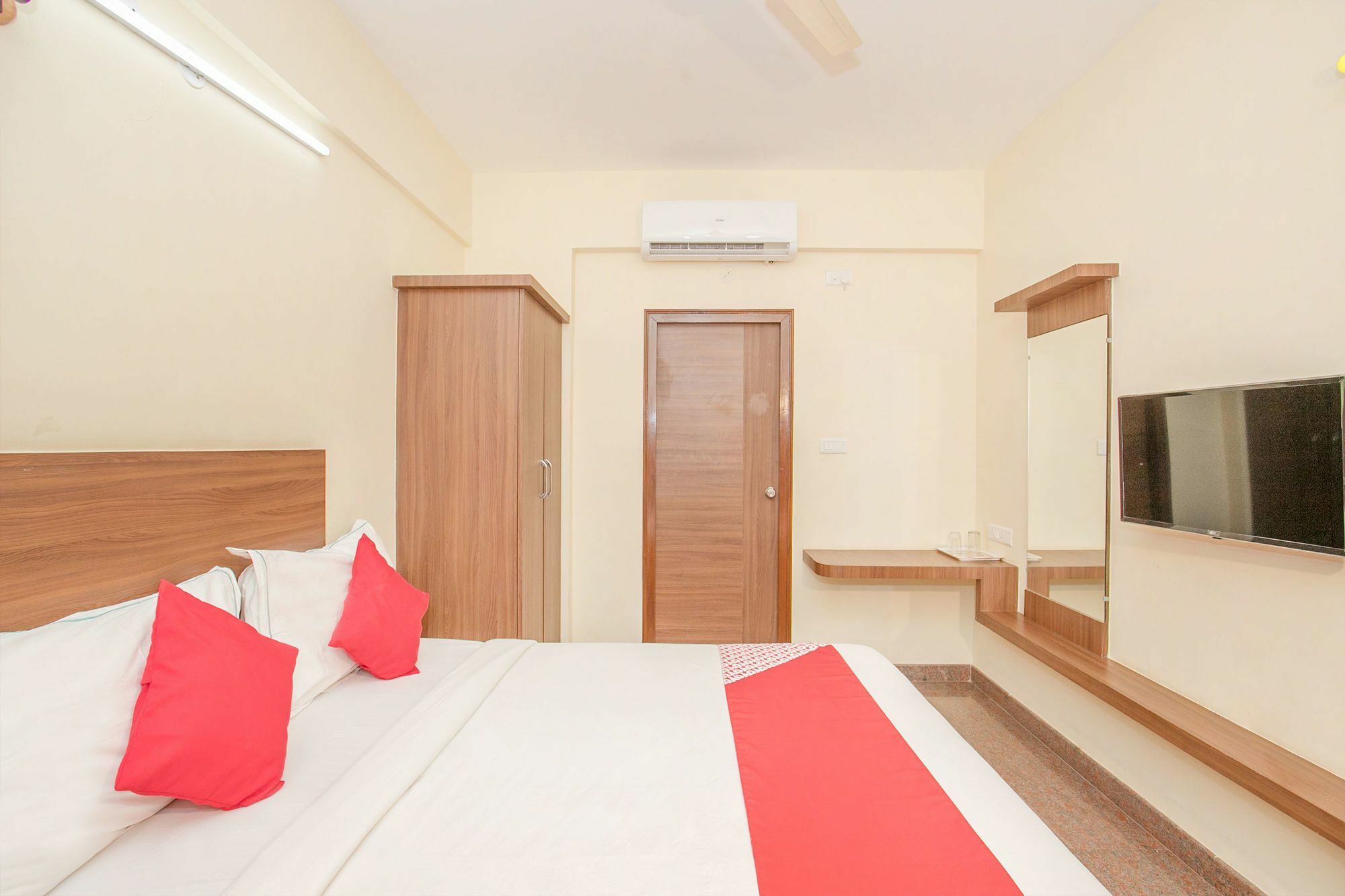 Hotel O Champion Comfort Near Hosahalli Metro Station Μπανγκαλόρ Εξωτερικό φωτογραφία
