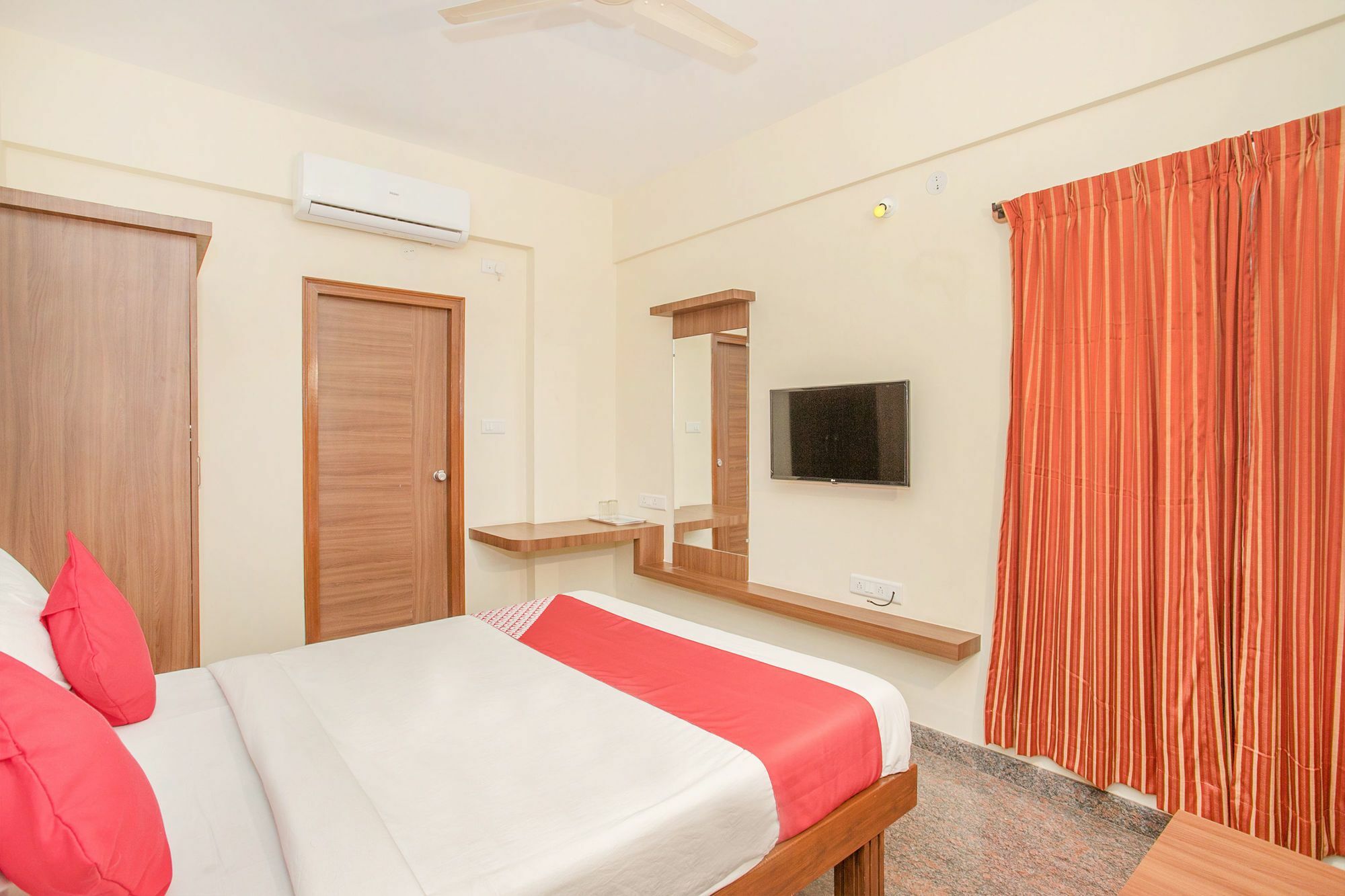 Hotel O Champion Comfort Near Hosahalli Metro Station Μπανγκαλόρ Εξωτερικό φωτογραφία